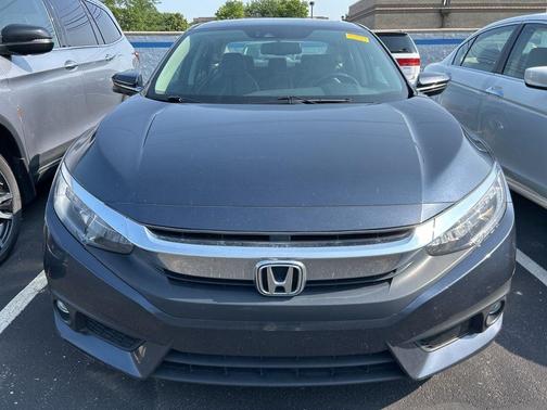 2017 Honda Civic Touring