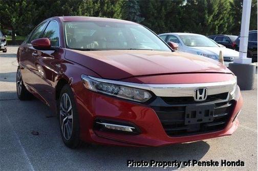 Photo 2 of 15 of 2018 Honda Accord Hybrid Touring