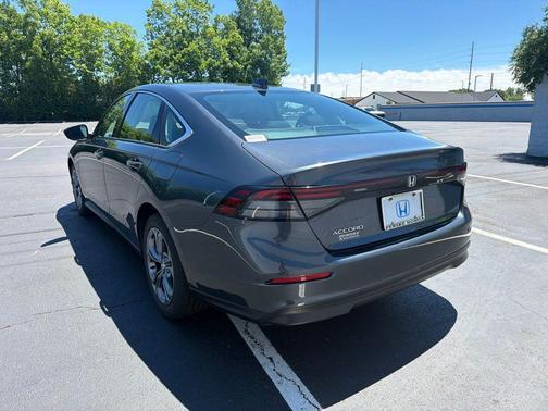 Meteorite 2023 Honda Accord EX