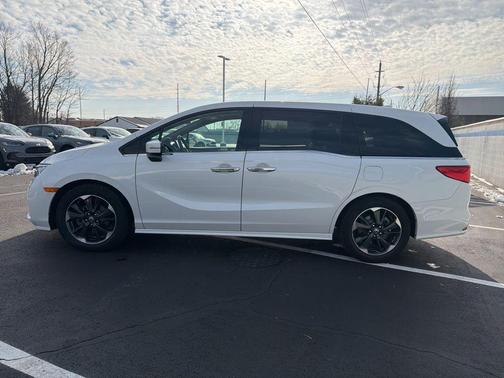 2021 Honda Odyssey Elite