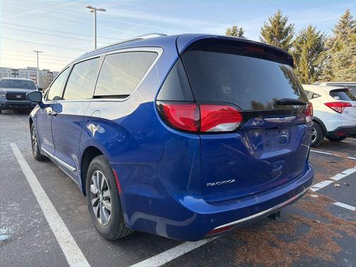 2019 Chrysler Pacifica Touring-L Plus