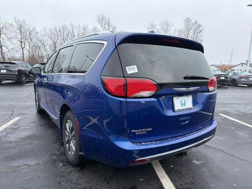2019 Chrysler Pacifica Touring-L Plus
