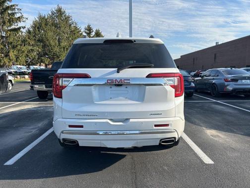 2021 GMC Acadia Denali