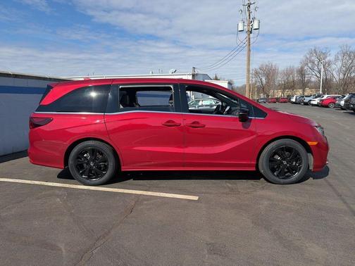 2023 Honda Odyssey Sport