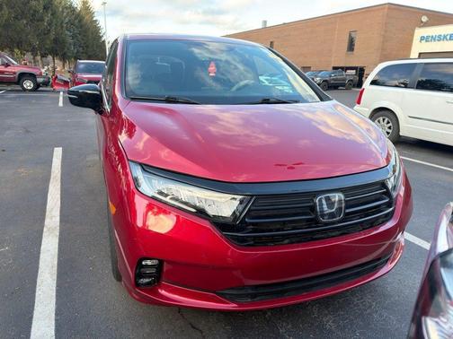 2023 Honda Odyssey Sport