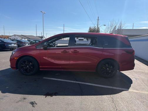 2023 Honda Odyssey Sport
