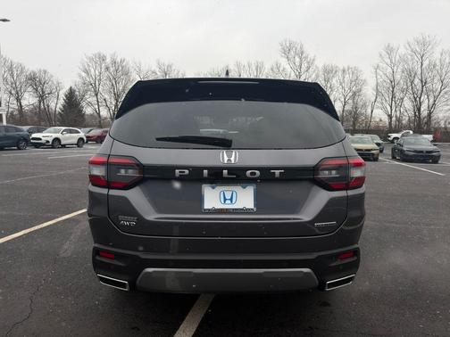 2026 Honda Pilot Touring