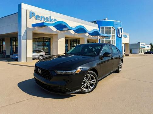Crystal Black Pearl 2026 Honda Accord Hybrid EX-L