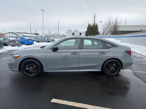 2025 Honda Civic Hybrid 