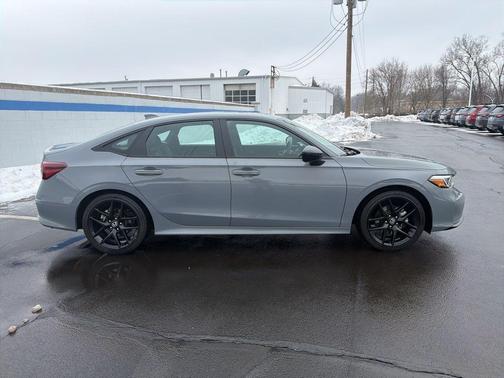 2025 Honda Civic Hybrid 