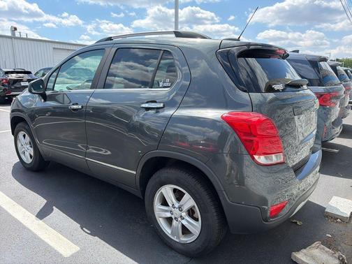 Gray Metallic 2018 Chevrolet Trax LT