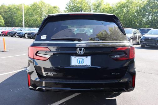 Black 2026 Honda Odyssey Elite