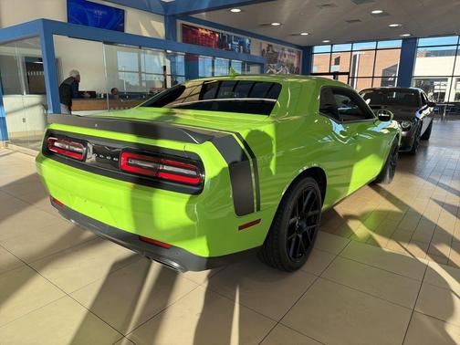 2015 Dodge Challenger R/T Scat Pack