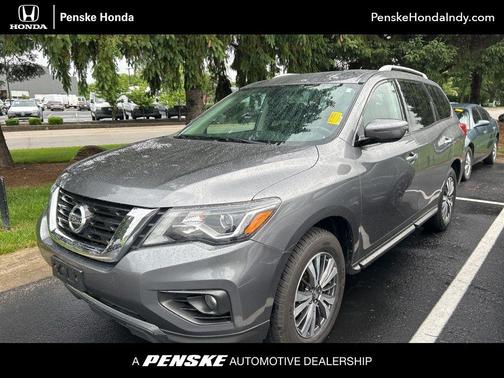 2018 Nissan Pathfinder SV