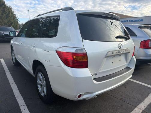 2010 Toyota Highlander Base