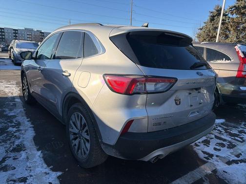 2020 Ford Escape Titanium Hybrid