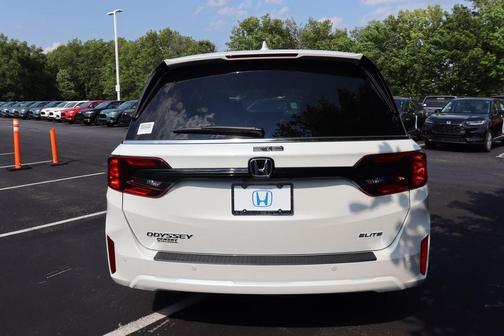 2025 Honda Odyssey Elite