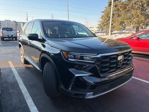 2023 Honda Pilot EX-L 7-Passenger