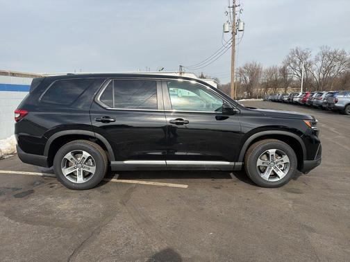 2023 Honda Pilot EX-L 7-Passenger