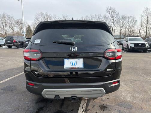 2023 Honda Pilot EX-L 7-Passenger