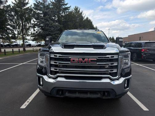 Onyx Black 2022 GMC Sierra 3500 SLE