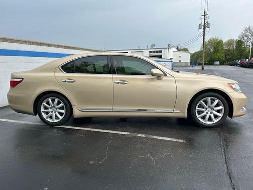 2007 Lexus LS 460 Base