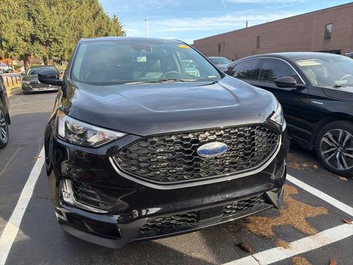 2023 Ford Edge ST Line