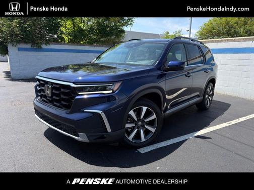 Obsidian Blue 2025 Honda Pilot Touring