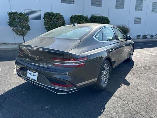 2025 Genesis G80 2.5T