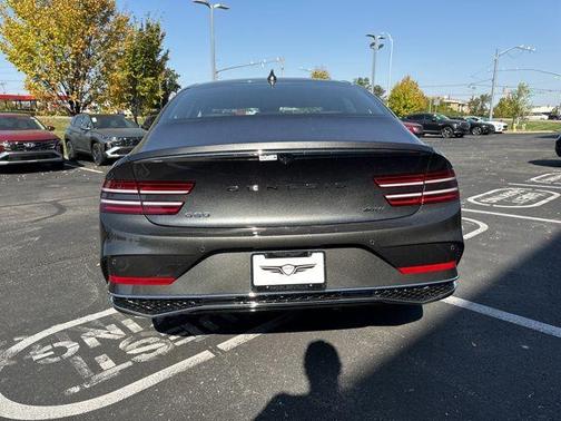 2025 Genesis G80 2.5T