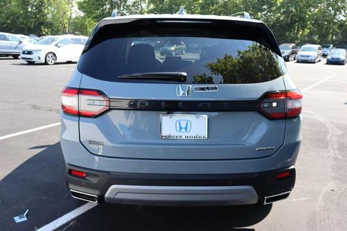 2025 Honda Pilot Touring