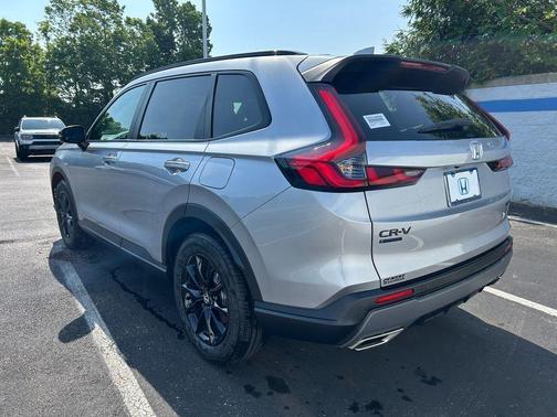 Solar Silver Metallic 2026 Honda CR-V Hybrid Sport-L