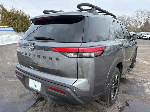 2023 Nissan Pathfinder Rock Creek