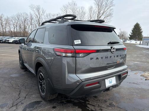 2023 Nissan Pathfinder Rock Creek