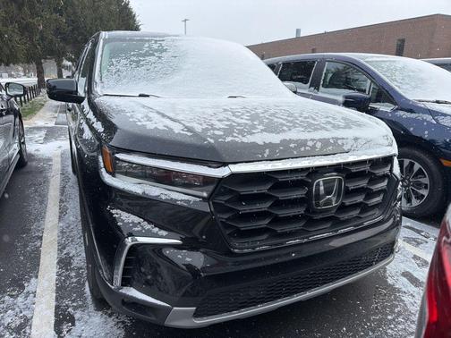 2023 Honda Pilot EX-L 7-Passenger