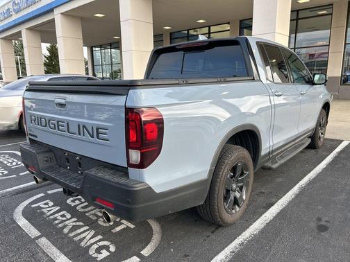 2025 Honda Ridgeline Black Edition