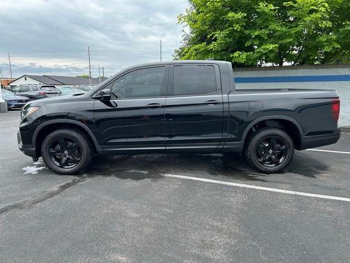 2023 Honda Ridgeline Black Edition