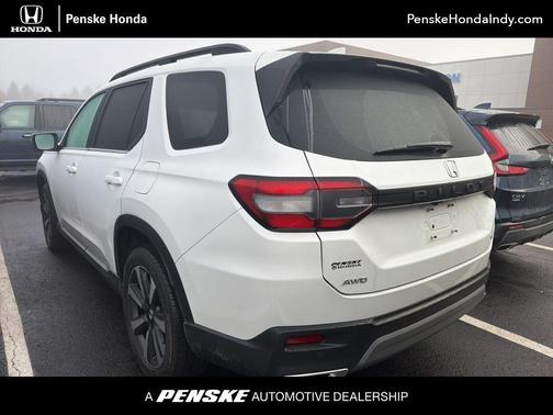 2023 Honda Pilot Touring