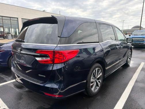 Obsidian Blue 2024 Honda Odyssey Touring