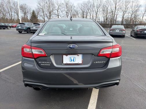 2018 Subaru Legacy 2.5i Premium