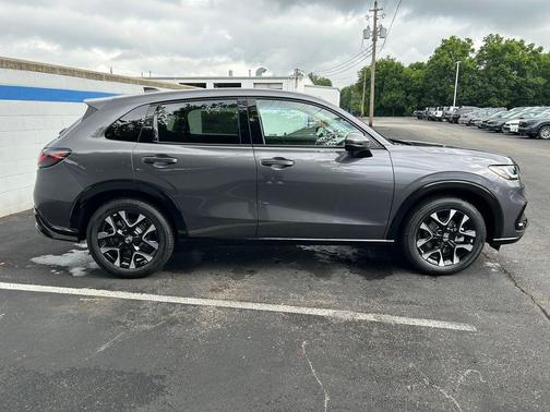 Modern Steel Metallic 2027 Honda HR-V EX-L