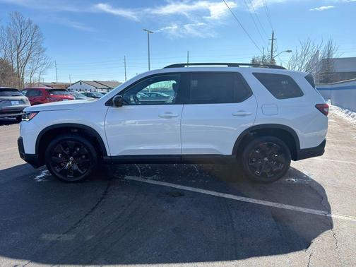 2026 Honda Pilot Black Edition