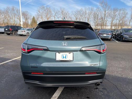 2025 Honda HR-V Sport