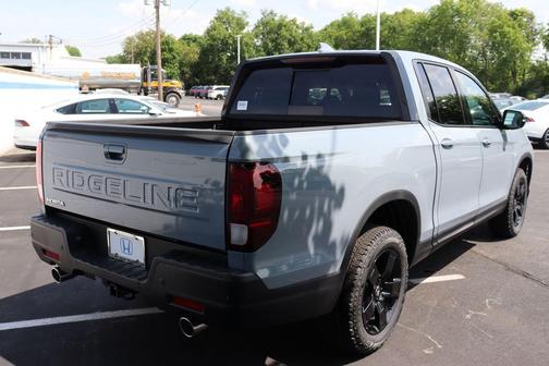 2025 Honda Ridgeline Black Edition