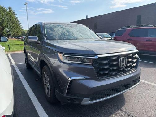 Modern Steel Metallic 2025 Honda Pilot EX-L