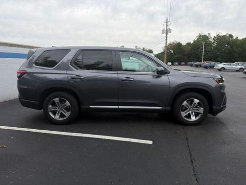 Modern Steel Metallic 2025 Honda Pilot EX-L