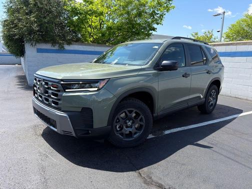 Ash Green 2026 Honda Pilot TrailSport