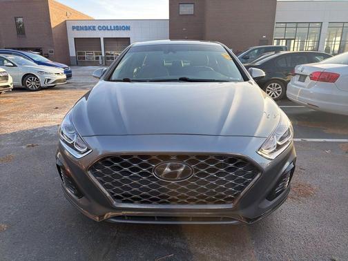 2019 Hyundai SONATA Limited