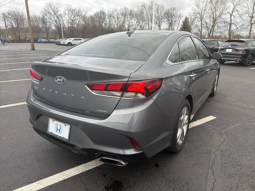 2019 Hyundai SONATA Limited