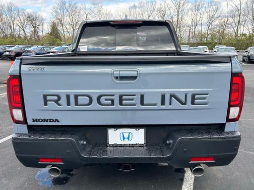 2025 Honda Ridgeline Black Edition